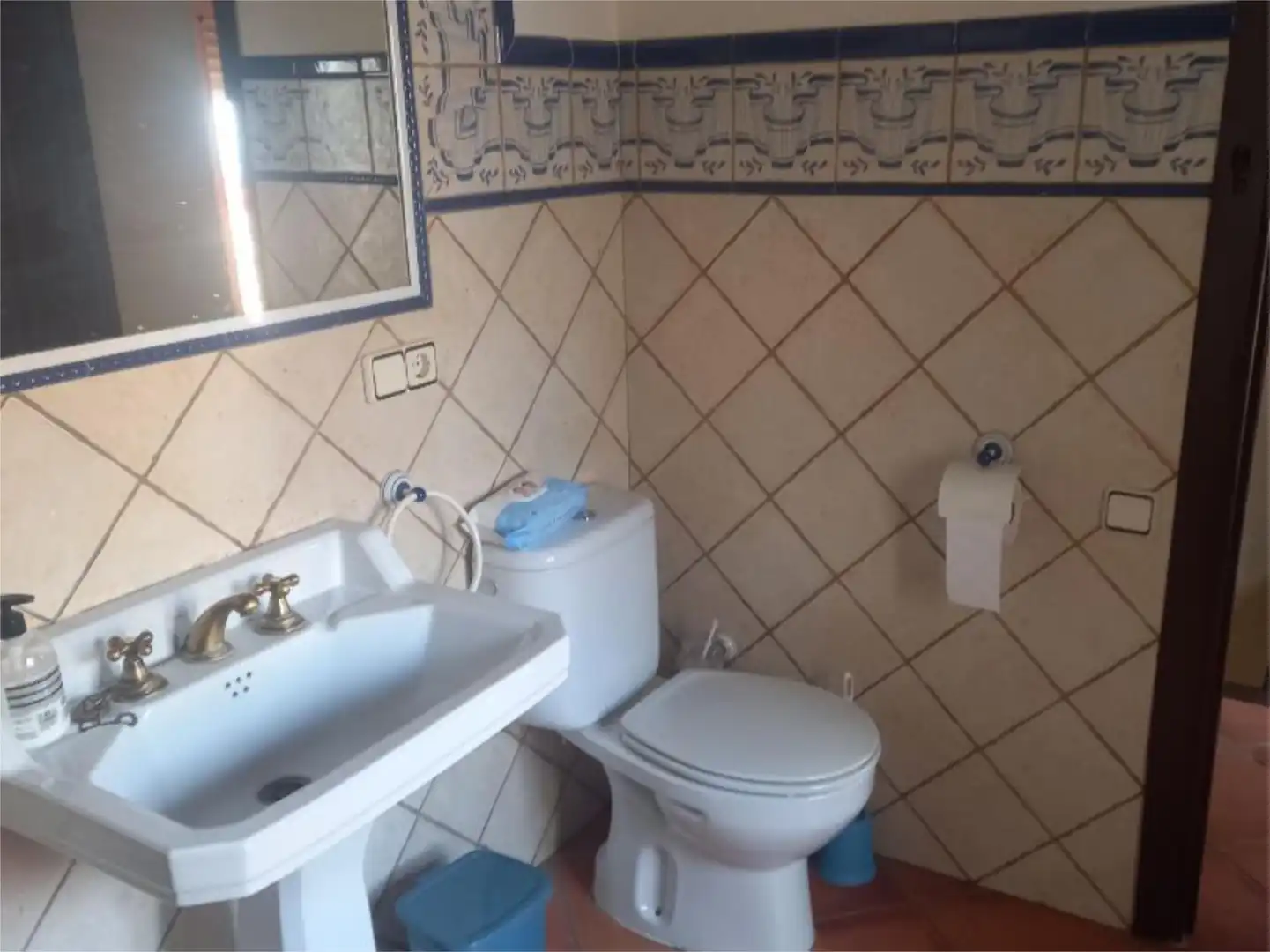 Bany de Casa adosada en venda en Villanueva del Arzobispo amb Aire condicionat, Calefacció i Terrassa