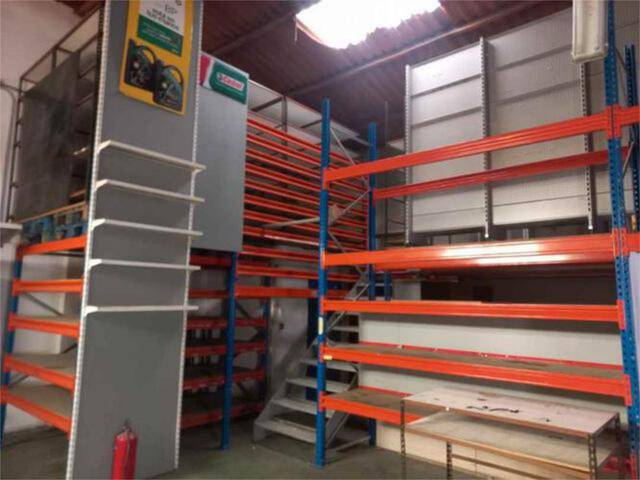 Nave industrial en Alquiler en Utebo