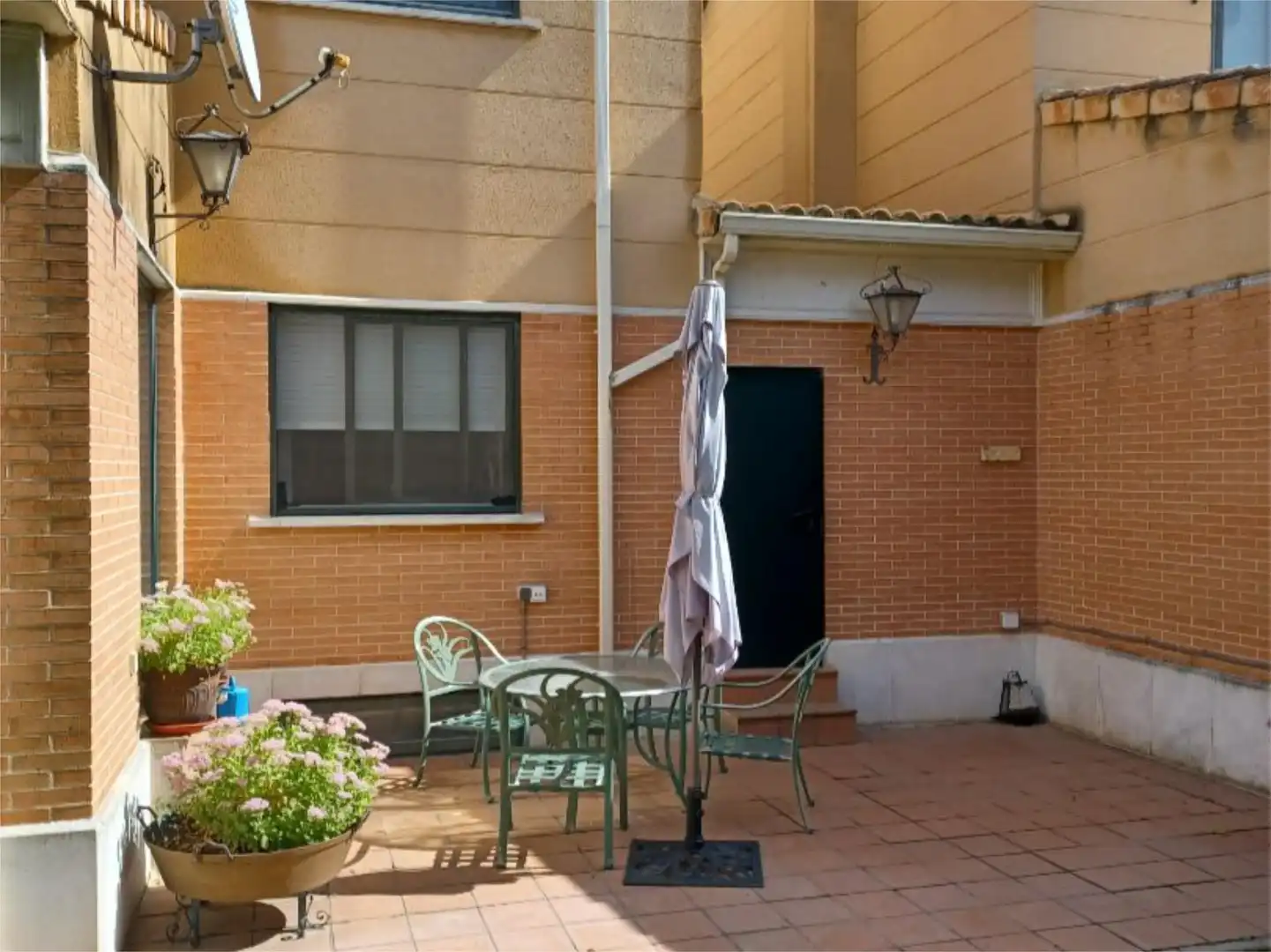 Pis en venda a Calle Roma, 21, Las Villas - Valparaiso - El Peral Jardí de Pis en venda en Valladolid amb Calefacció, Jardí privat i Parquet