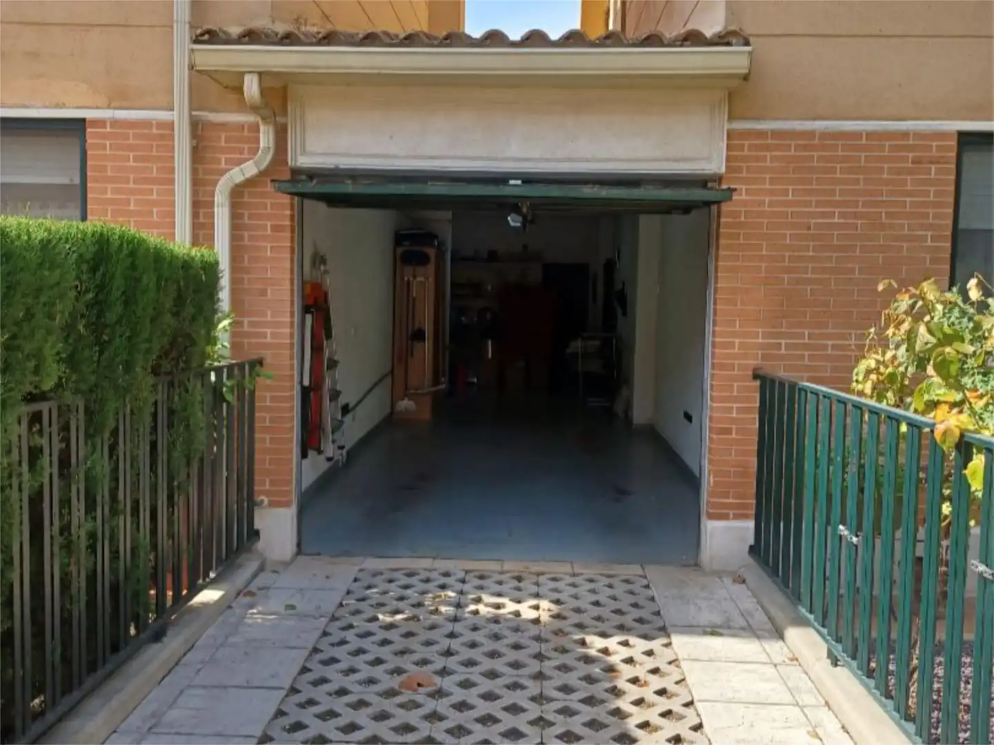 Pis en venda a Calle Roma, 21, Las Villas - Valparaiso - El Peral Pis en venda en Valladolid amb Calefacció, Jardí privat i Parquet