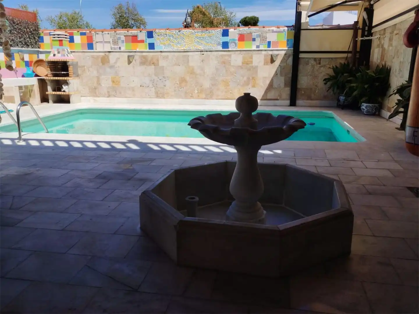 Houses for sale in Simancas Swimming pool of Houses for sale in Madrid with Air Conditioner, Heating and Private garden
