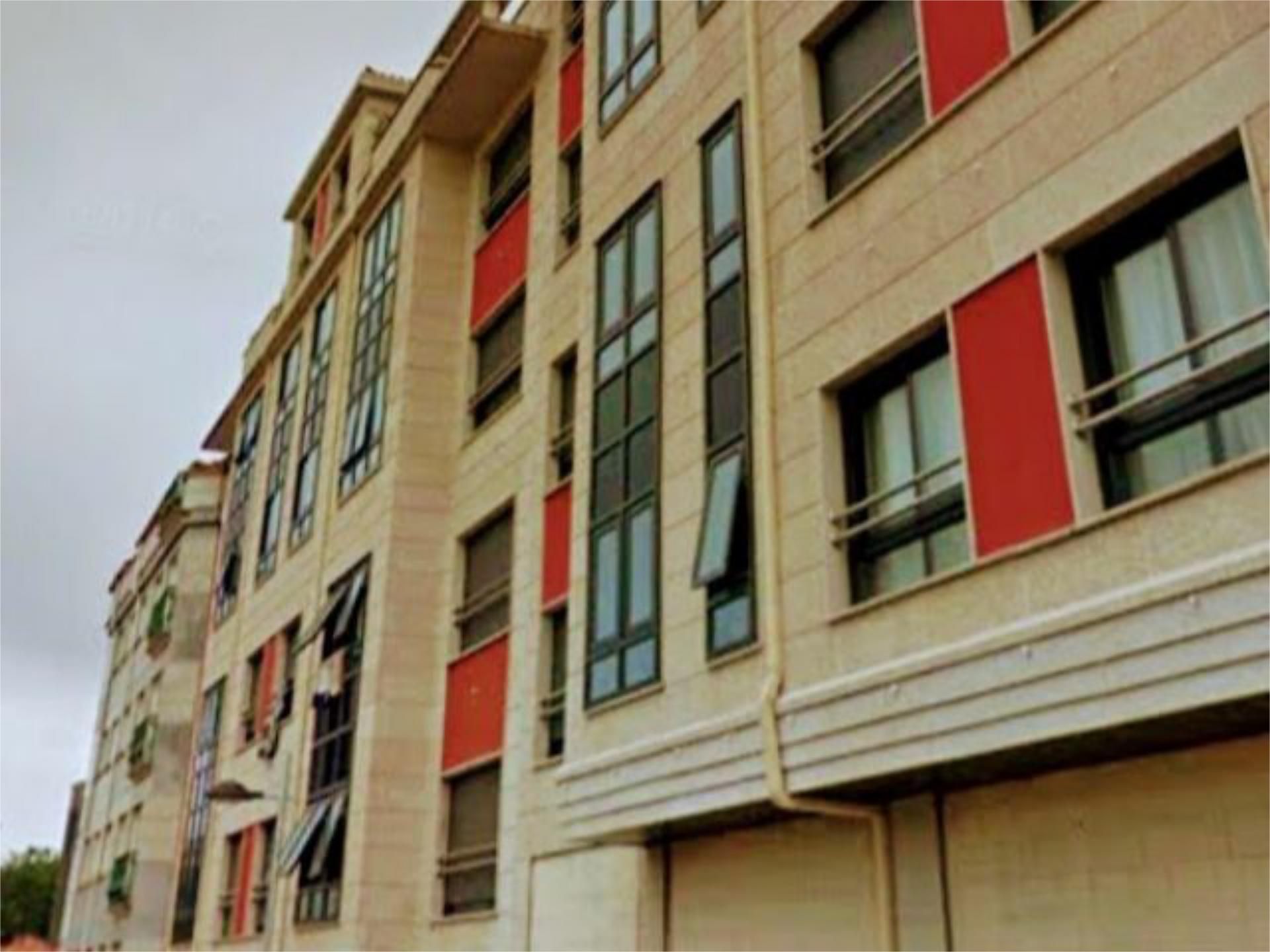 Vista exterior de Pis en venda en Pontevedra Capital 