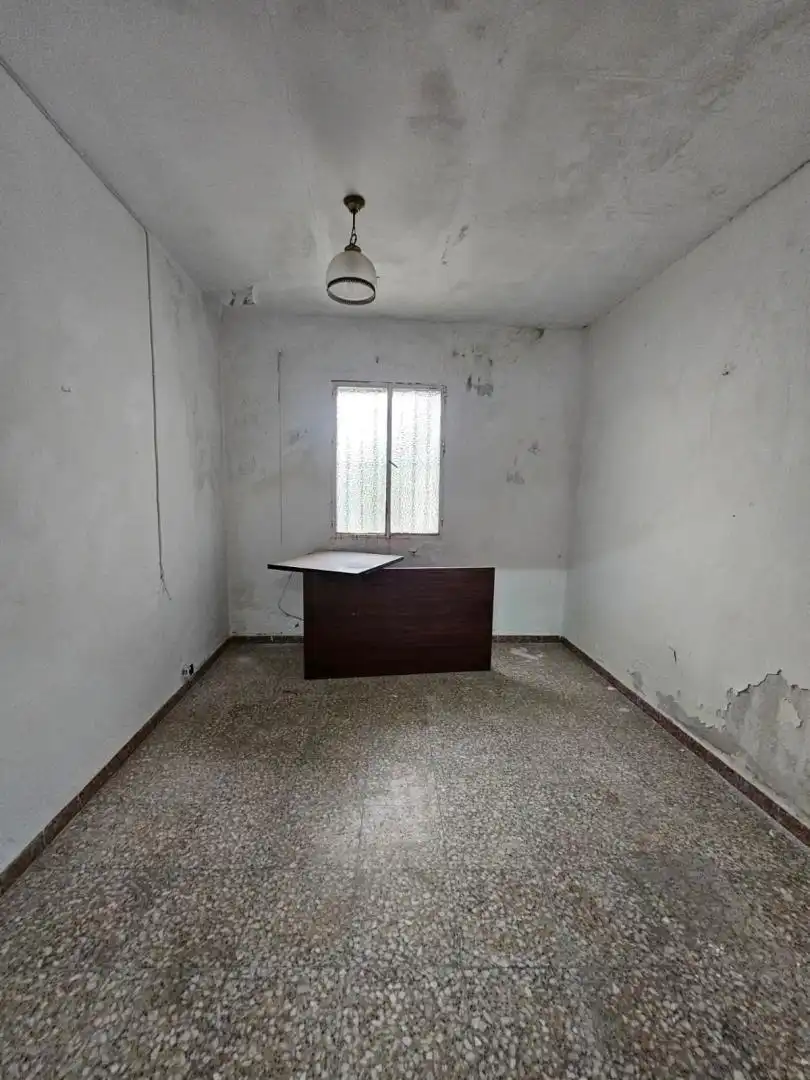 Planta baja en venta en Santa Bárbara de Casa con Balcón