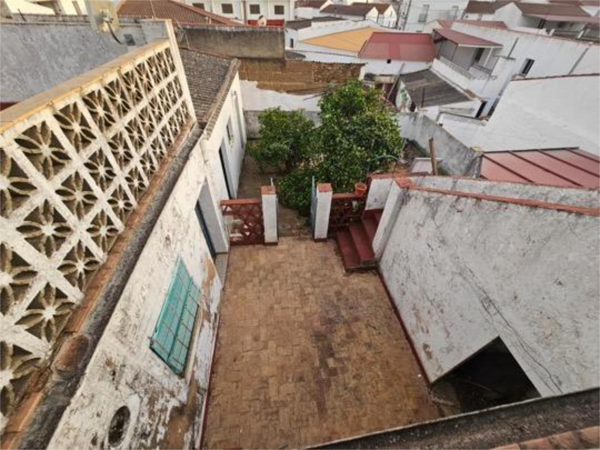 Exterior view of House or chalet for sale in Santa Bárbara de Casa  with Private garden and Terrace