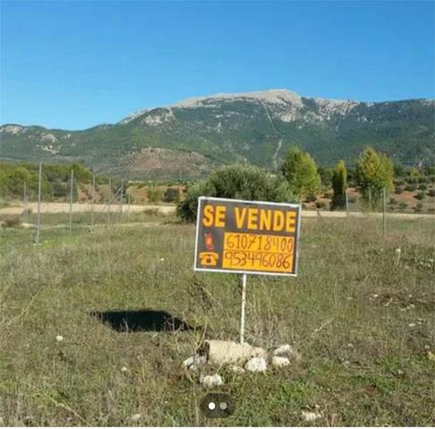 Terreno residencial en Venta en Avenida Sierra de Segura, 43 en Segura de la Sierra