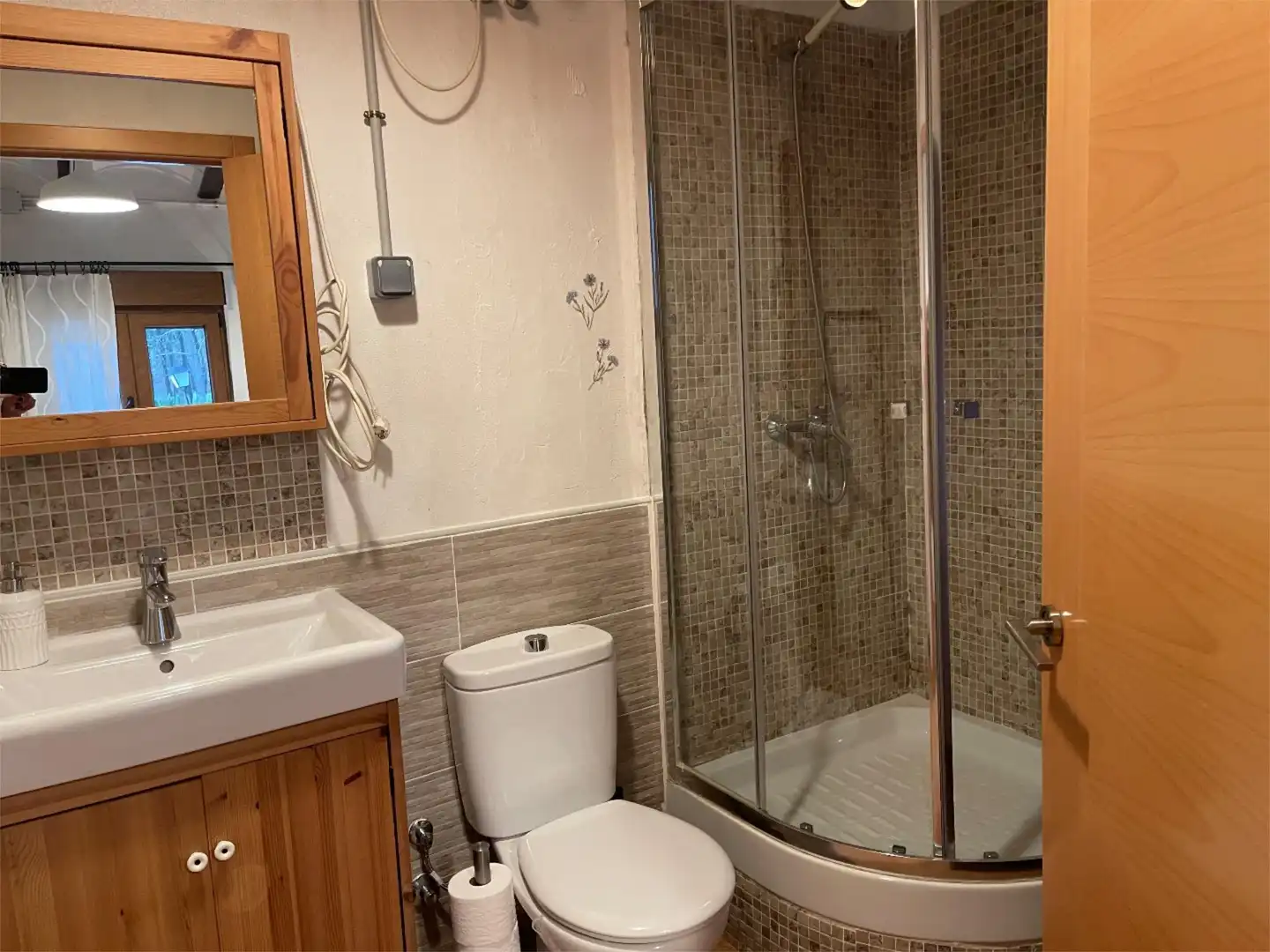 Bathroom of Flat for sale in Riópar  with Air Conditioner, Heating and Terrace