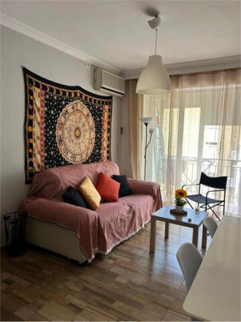 Sala d'estar de Apartament de lloguer en  Sevilla Capital