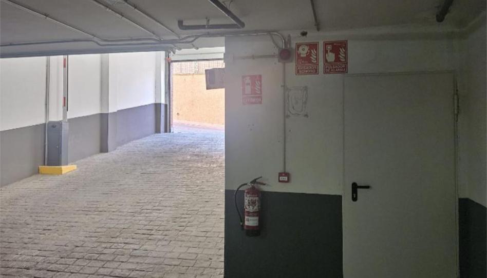 Foto 1 de Traster de lloguer a Avenida Federico García Lorca, 24, Avda. Federico Garcia Lorca - Nueva Estación Autobuses, Granada