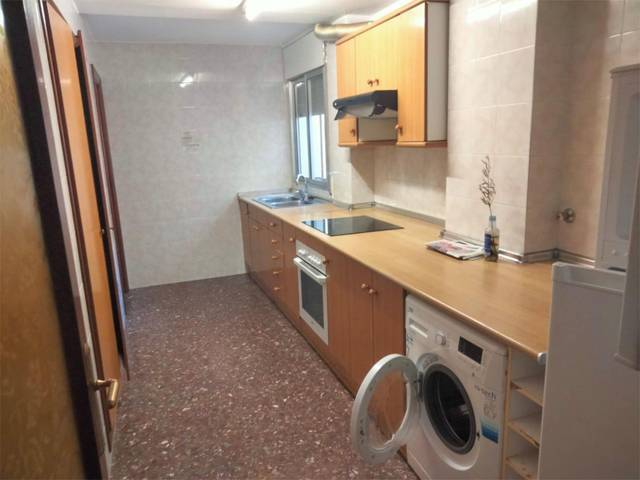 Piso en Venta en Calle Oviedo, 9 en Andorra (Teruel)