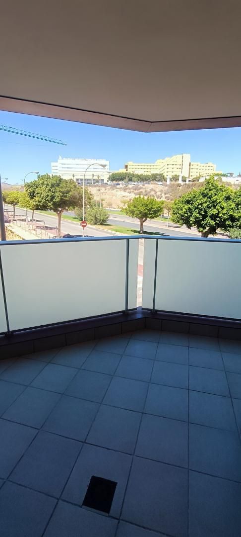 Balcony of Flat for sale in  Almería Capital  with Air Conditioner, Heating and Private garden
