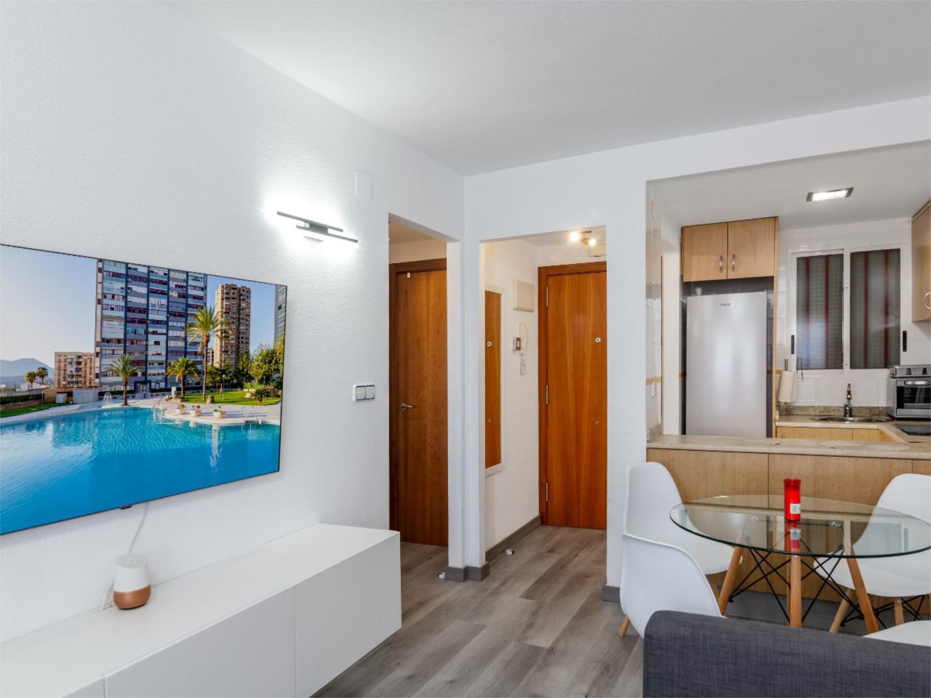 Apartment to rent in Benidorm  with Air Conditioner, Swimming Pool and Balcony