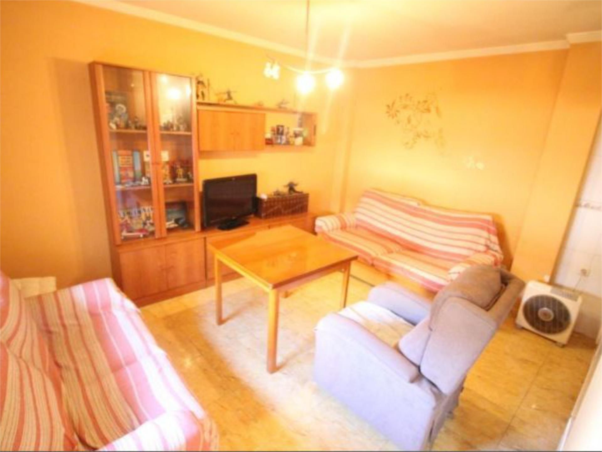 Sala d'estar de Pis en venda en Churriana de la Vega amb Aire condicionat i Moblat