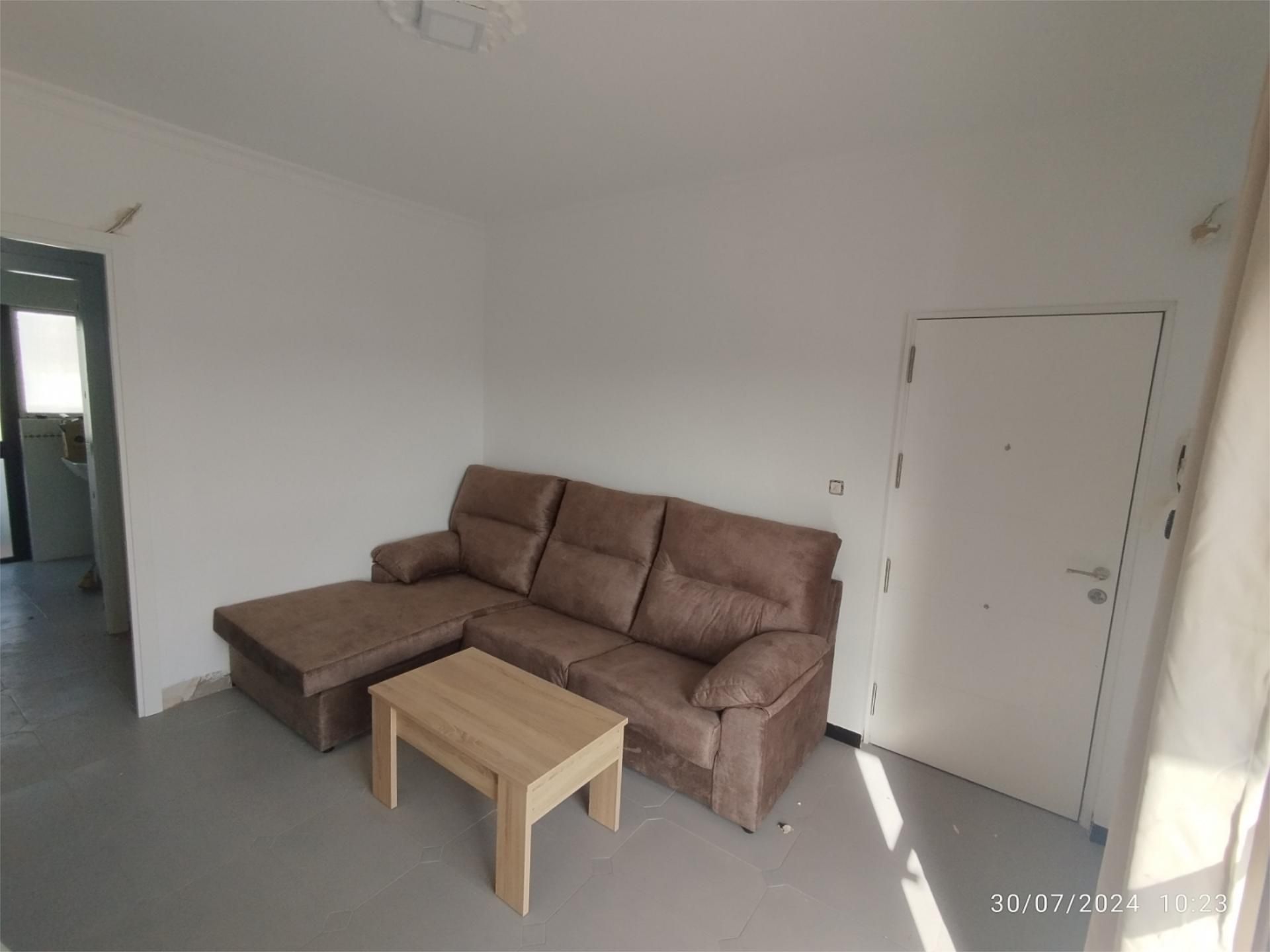 Sala de estar de Piso de alquiler en Carmona con Aire acondicionado, Calefacción y Terraza