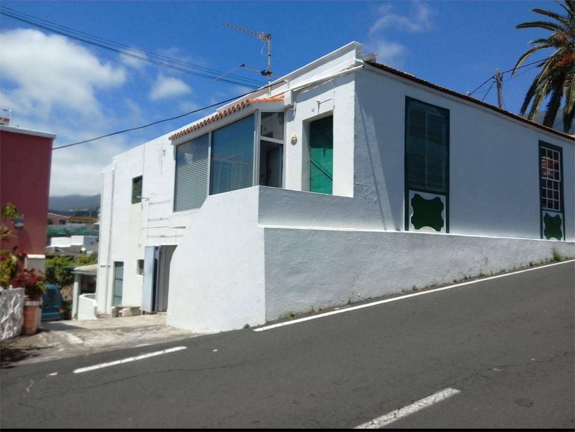 Exterior view of Flat for sale in Santa Cruz de la Palma  with Terrace, Storage room and Furnished