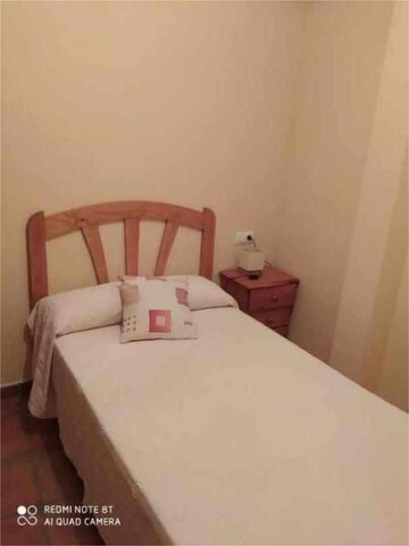Bedroom of House or chalet for sale in El Losar del Barco   with Heating, Terrace and Furnished
