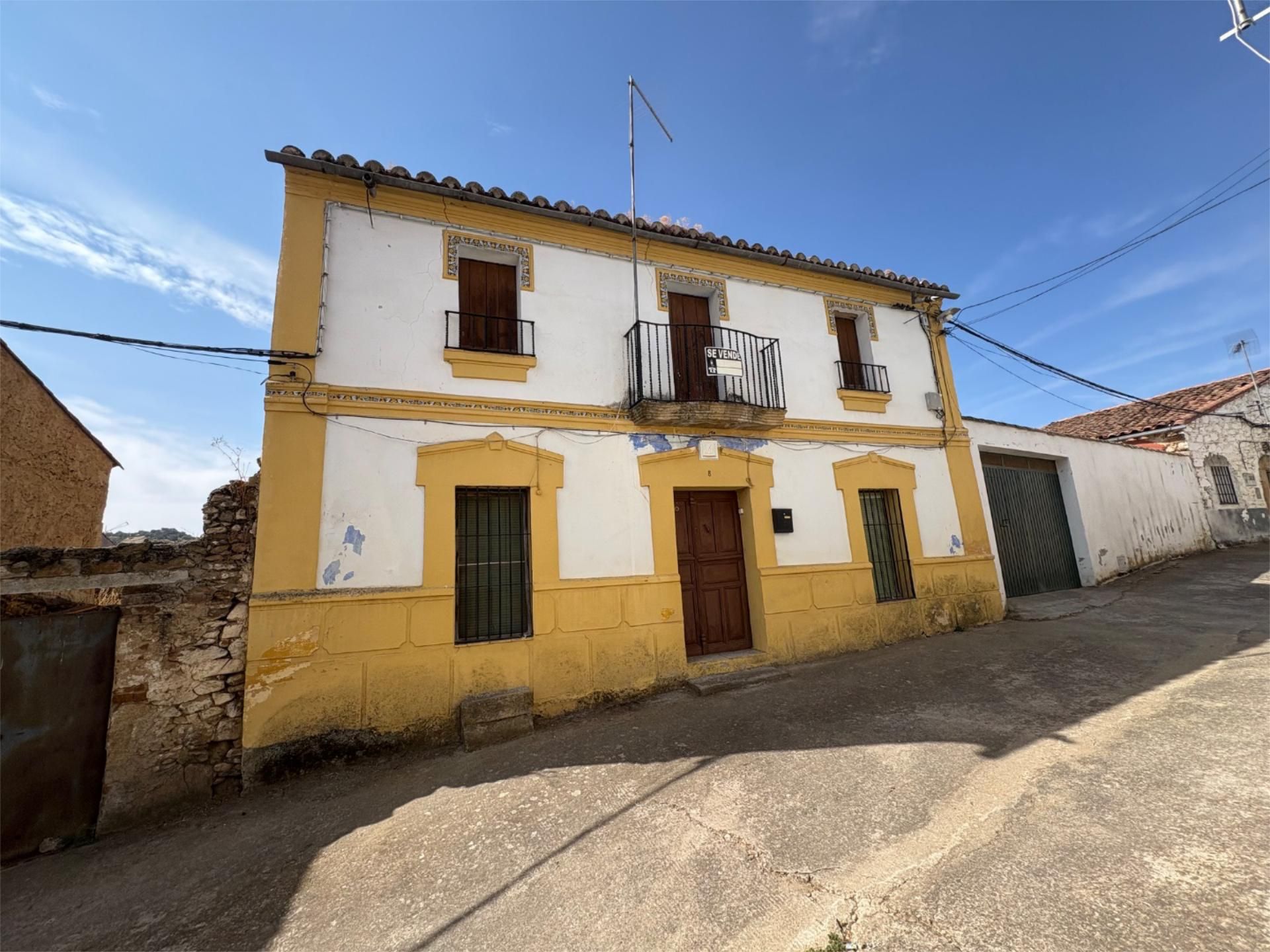Exterior view of Duplex for sale in Zarza de Montánchez  with Private garden and Furnished