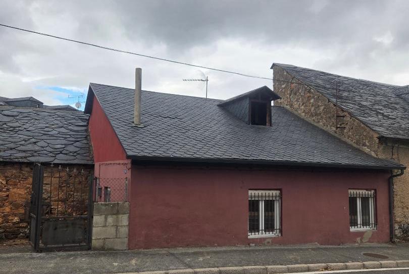 Finca rústica en venda a Calle Carretera, 88a, Carucedo, León - imatge 1 Foto 1 de Finca rústica en venda a Calle Carretera, 88a, Carucedo, León