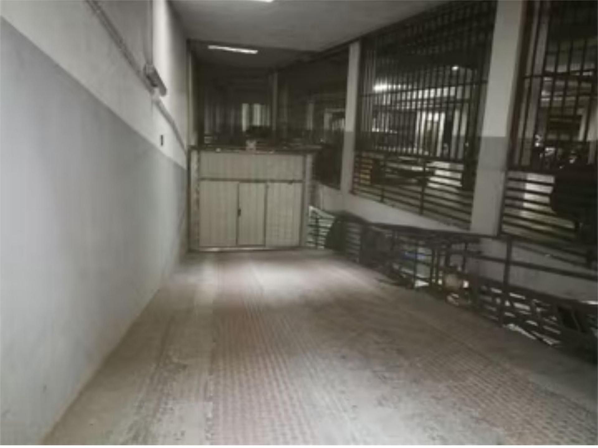 Garage to rent in Oviedo 