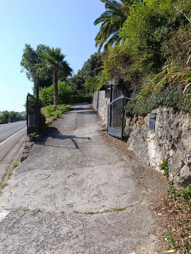 Vista exterior de Casa o xalet en venda en Ribadesella amb Calefacció, Jardí privat i Terrassa