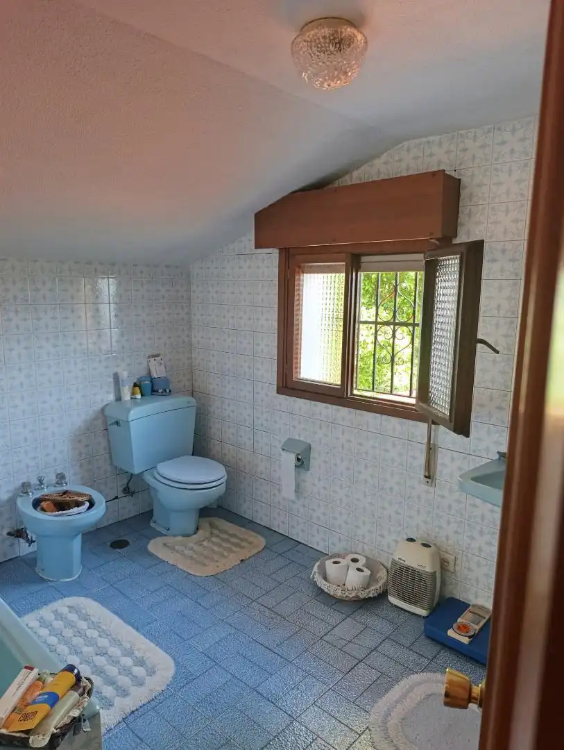 Bany de Casa o xalet en venda en Ribadesella amb Calefacció, Jardí privat i Terrassa