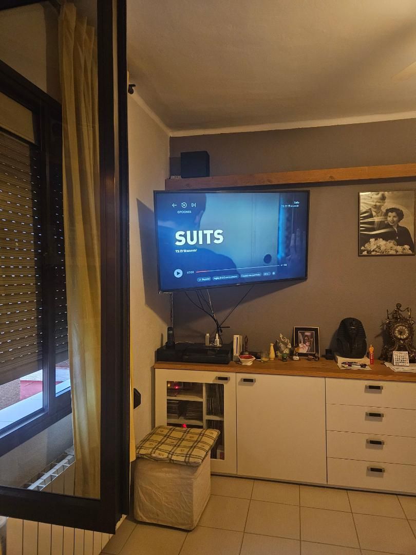 Flat to share in Carrer de Coïmbra, 15, Horta Living room of Flat to share in  Barcelona Capital  with Heating, Furnished and Oven