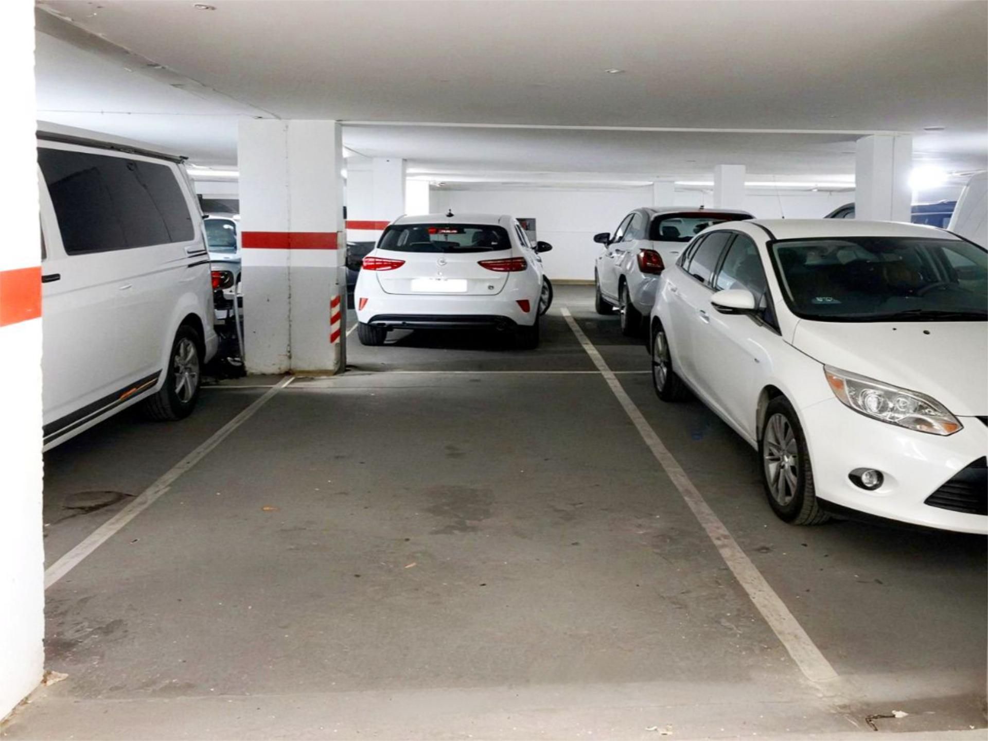 Aparcament de Garatge en venda en L'Hospitalet de Llobregat