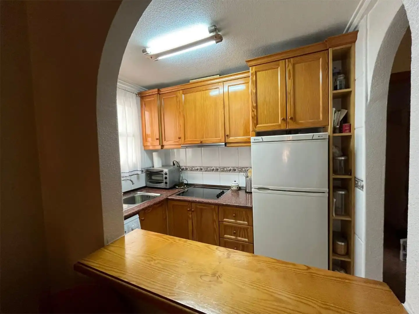 Piso en venta en Calle San Julián, 44, Parque de las Naciones Cocina de Piso en venta en Torrevieja con Aire acondicionado, Jardín privado y Trastero