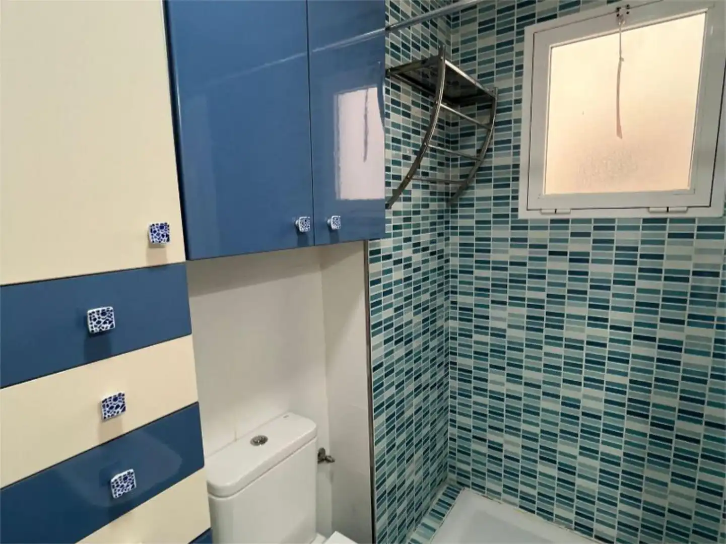 Piso en venta en Calle San Julián, 44, Parque de las Naciones Baño de Piso en venta en Torrevieja con Aire acondicionado, Jardín privado y Trastero
