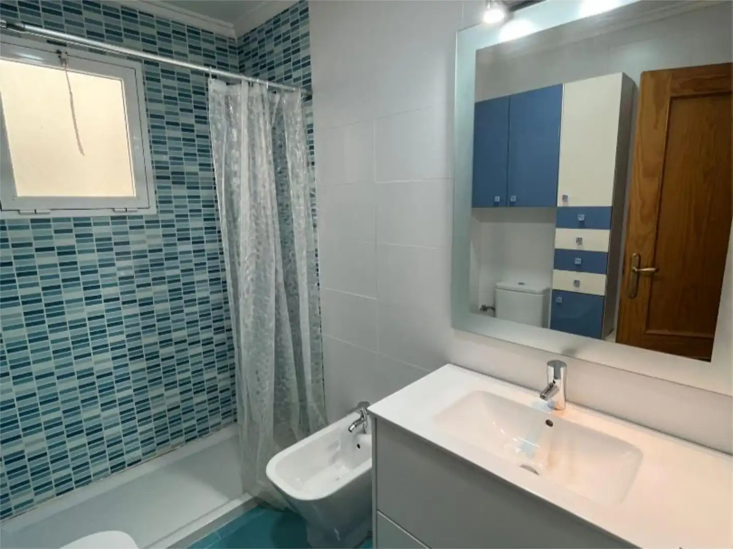 Piso en venta en Calle San Julián, 44, Parque de las Naciones Baño de Piso en venta en Torrevieja con Aire acondicionado, Jardín privado y Trastero