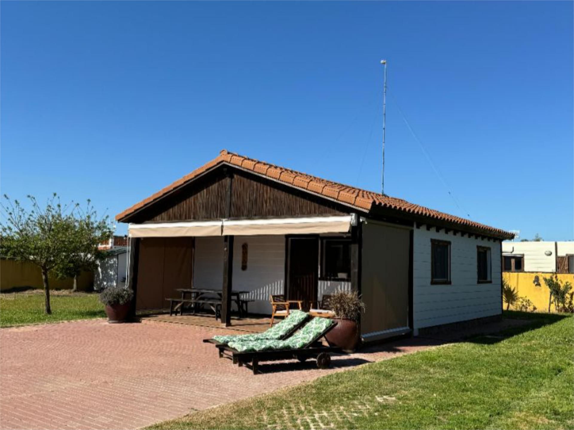 Vista exterior de Pis de lloguer en Vejer de la Frontera amb Aire condicionat, Jardí privat i Terrassa