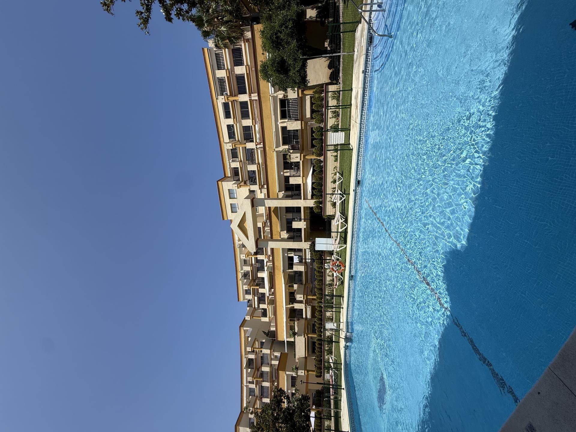 Swimming pool of Flat to rent in Marbella  with Air Conditioner, Heating and Terrace