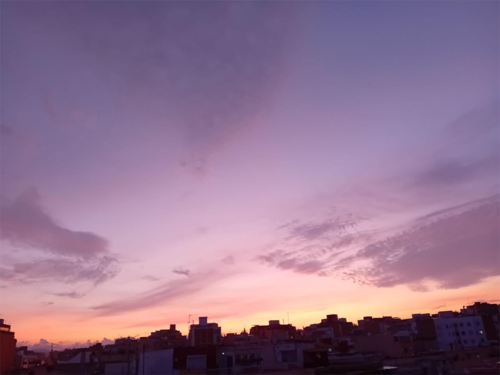 Vista exterior de Piso en venta en L'Hospitalet de Llobregat con Aire acondicionado