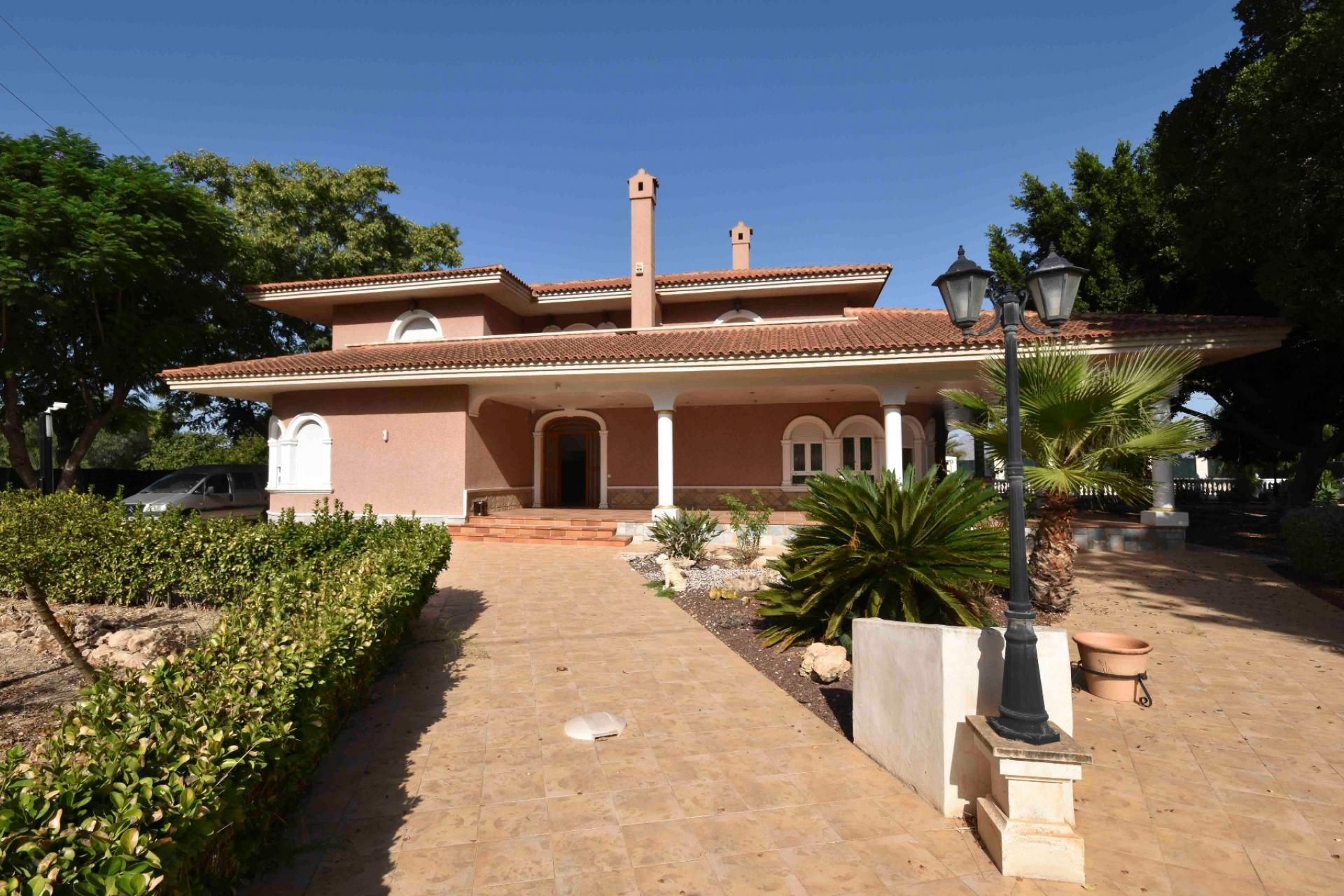 Exterior view of House or chalet for sale in Callosa de Segura  with Air Conditioner, Terrace and Swimming Pool