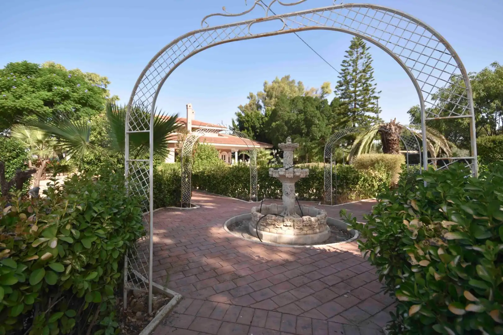 Casa o chalet en venta en N-340, 505, Callosa de Segura Jardín de Casa o chalet en venta en Callosa de Segura con Aire acondicionado, Terraza y Piscina