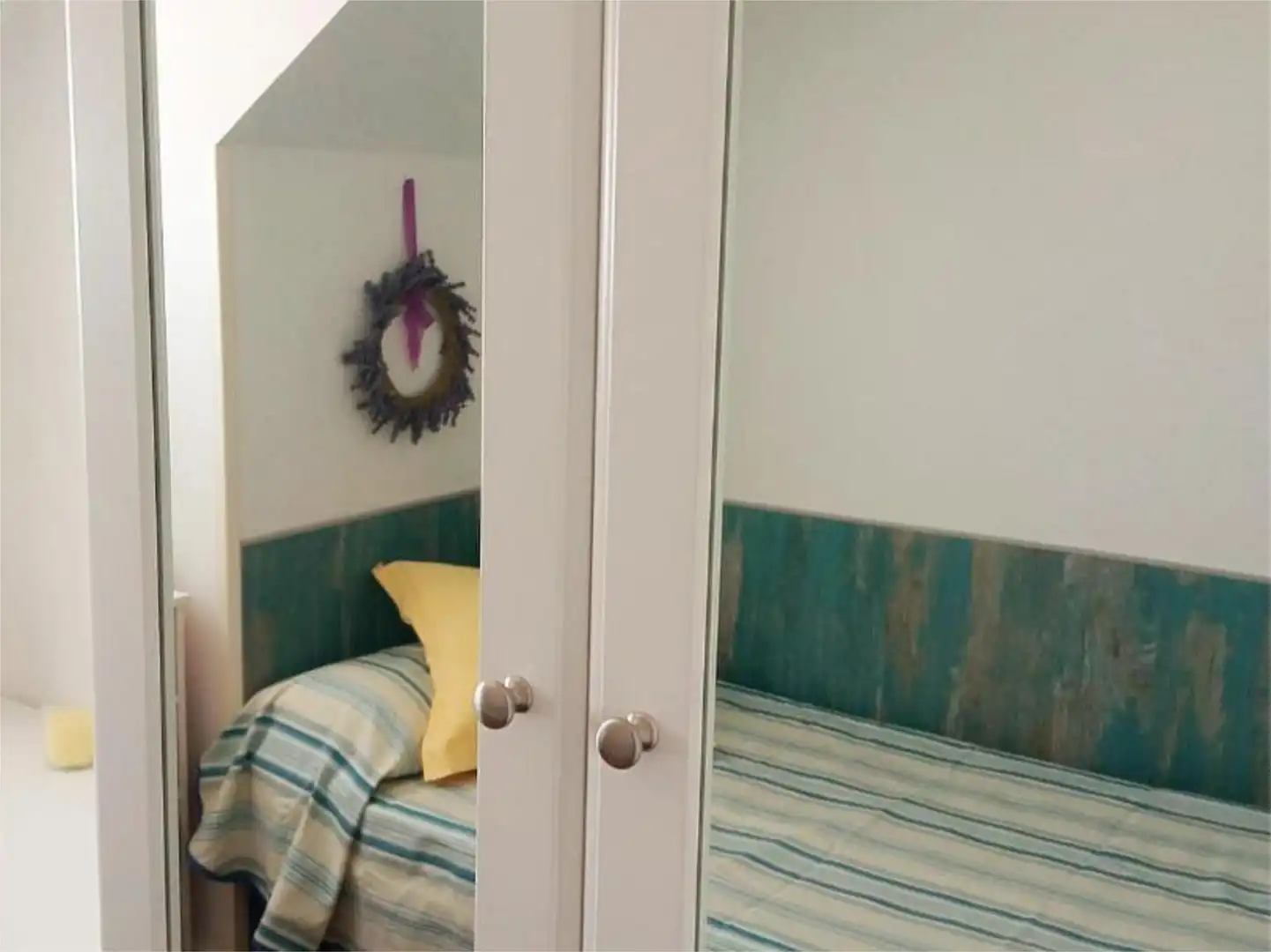 Bedroom of Duplexes for share in Leganés  with Air Conditioner, Heating and Parquet flooring