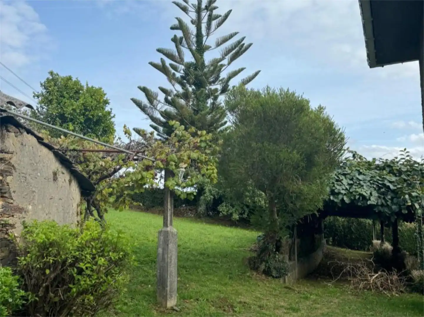 Piso en venta en Aldea Marqués Figueroa, 6, San Sadurniño Jardín de Piso en venta en San Sadurniño con Jardín privado y Amueblado