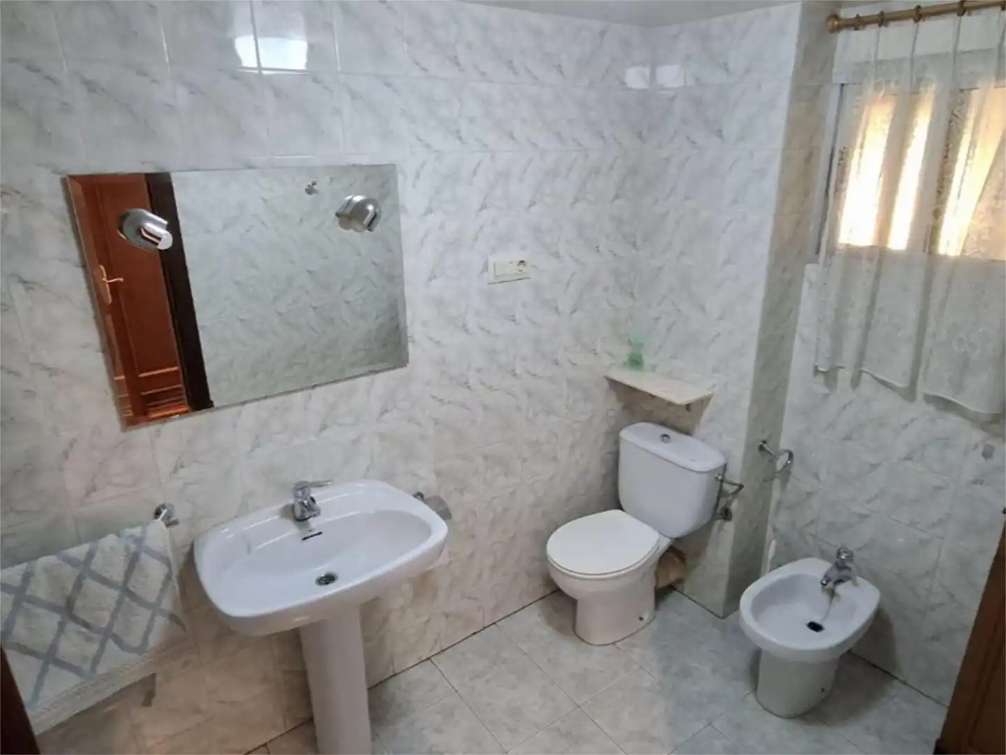 Piso en venta en Avinguda Gregorio Gea, 17, Cardenal Benlloch Baño de Piso en venta en Mislata con Aire acondicionado, Calefacción y Terraza