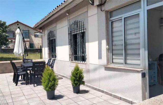 Casa-chalet en Alquiler en Cacicedo