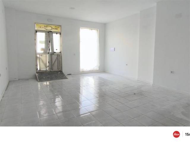 Local comercial en Alquiler en Calle Ronda de San Telmo, 3 en Vallesequillo