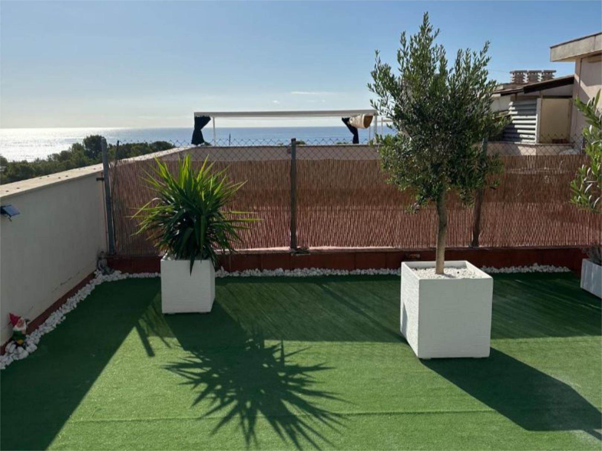 Terrassa de Pis en venda en Mont-roig del Camp amb Aire condicionat, Terrassa i Piscina