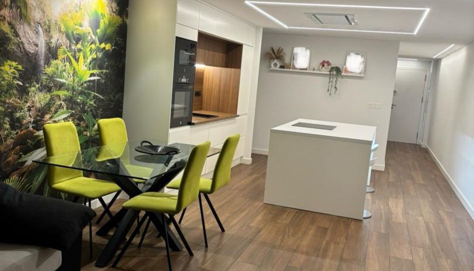 Piso en venta en Calle Granados, 42, Almoradí, Alicante - imagen 1 Foto 1 de Piso en venta en Calle Granados, 42, Almoradí, Alicante