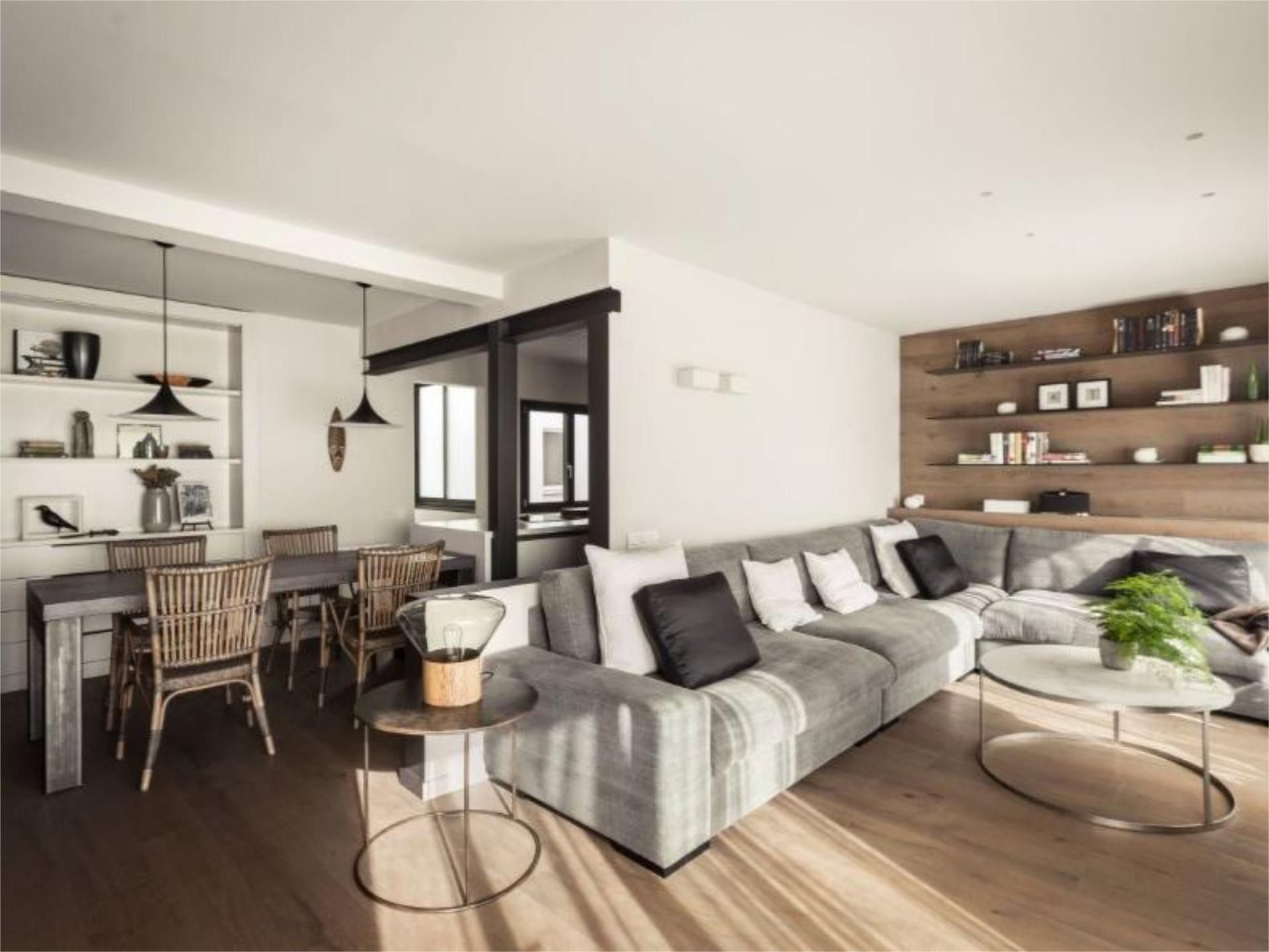 Living room of Flat for sale in  Madrid Capital  with Air Conditioner and Terrace
