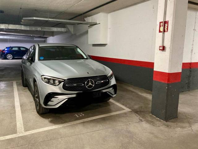 Garaje en Alquiler en Calle de María Tudor, 36 en Sanchinarro