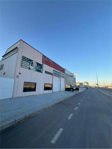 Nave industrial en Alquiler en Lorquí