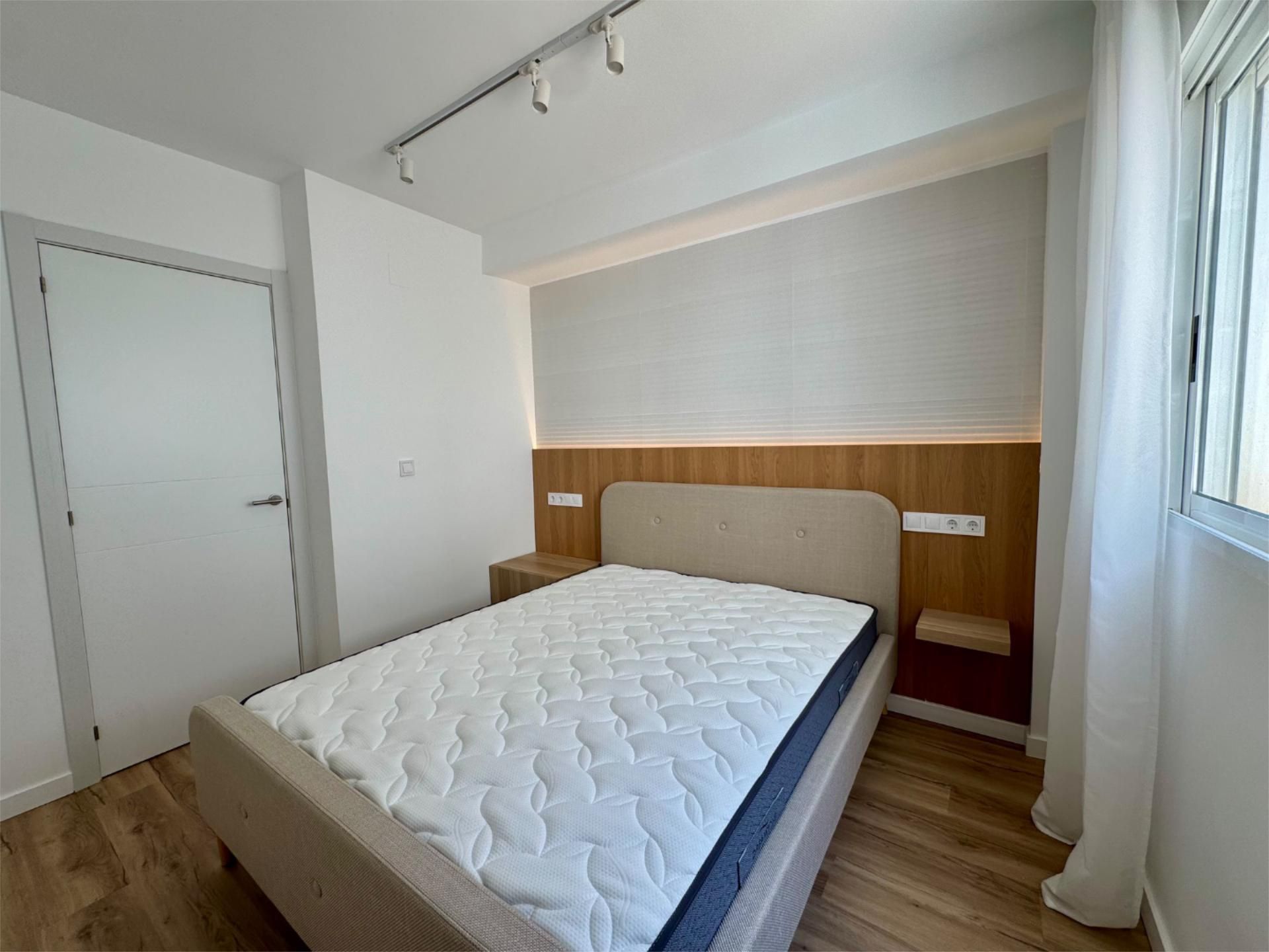 Dormitori de Pis en venda en Orihuela amb Aire condicionat, Parquet i Terrassa
