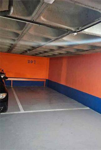 Garaje en Alquiler en Ríos Rosas - Nuevos Ministerios