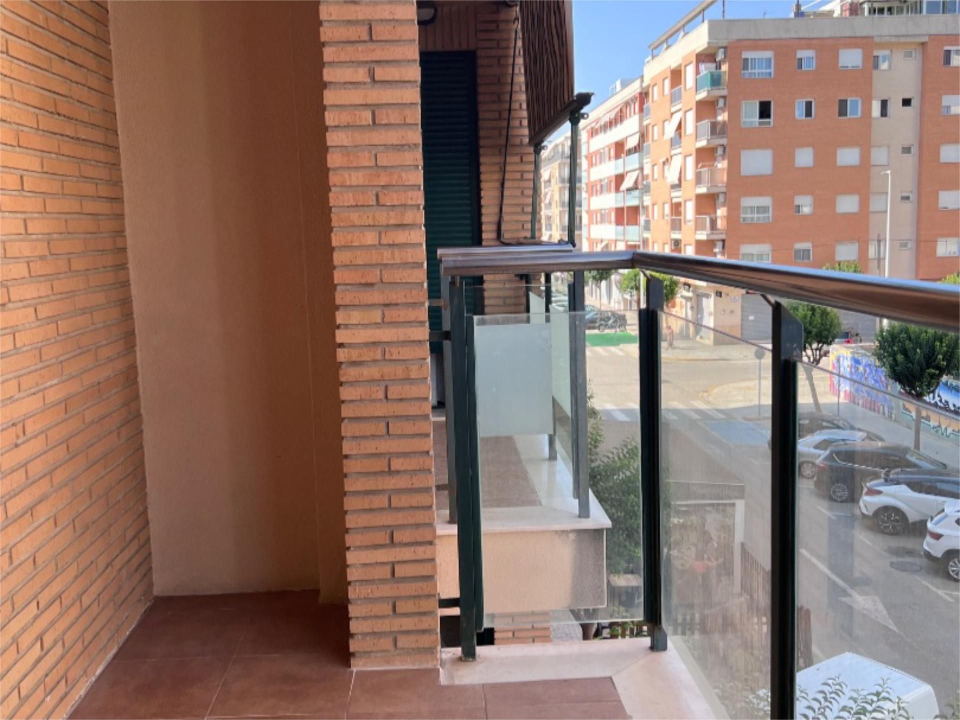 Terraza de Piso de alquiler en Catarroja con Aire acondicionado, Terraza y Trastero