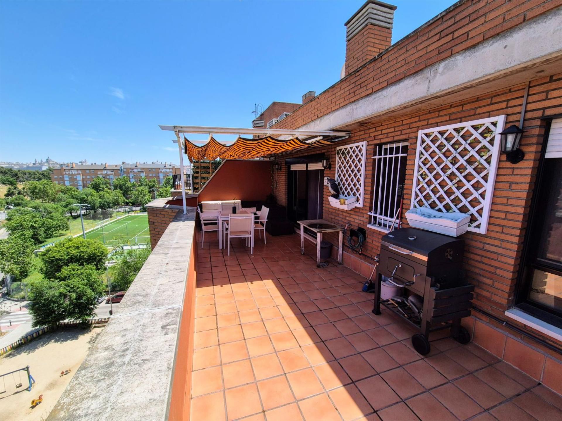 Ático en venta en Calle de Pablo Sarasate, 1, Los Cármenes