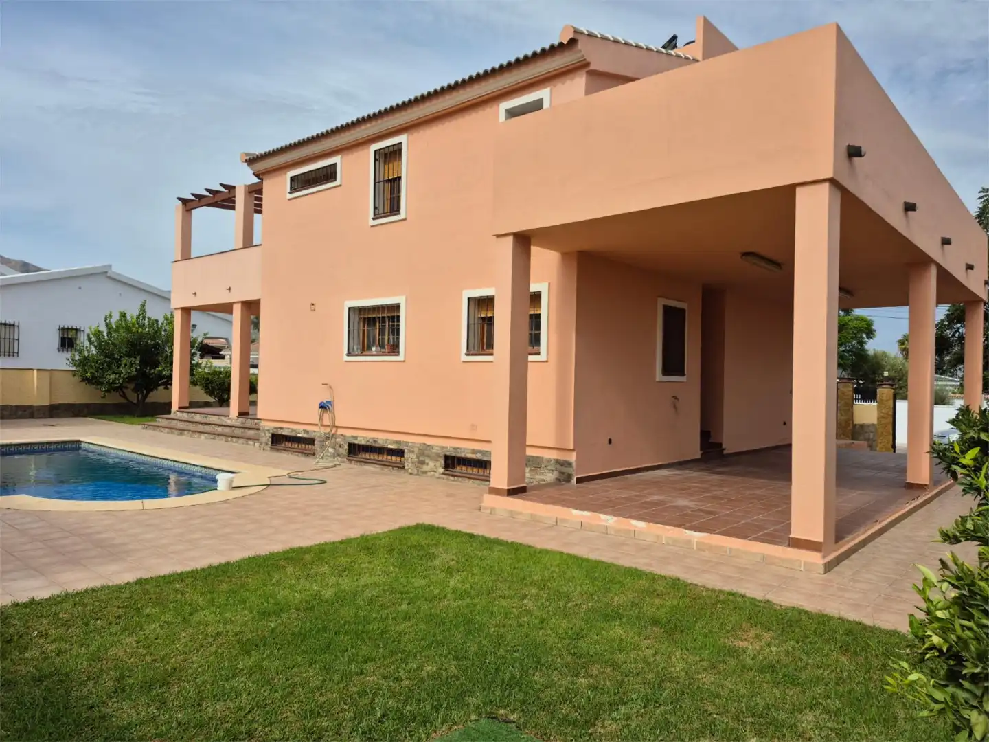 Casa o chalet de alquiler en Calle Cañaveral, 14, Platero - El Limón Jardín de Casa o chalet de alquiler en Alhaurín de la Torre con Calefacción, Parquet y Amueblado