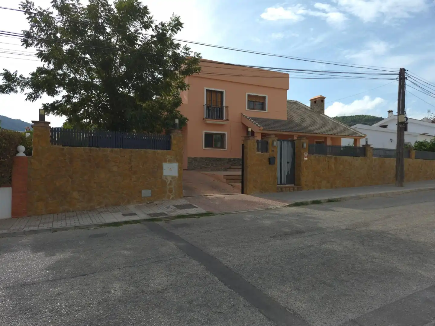 Casa o chalet de alquiler en Calle Cañaveral, 14, Platero - El Limón Vista exterior de Casa o chalet de alquiler en Alhaurín de la Torre con Calefacción, Parquet y Amueblado